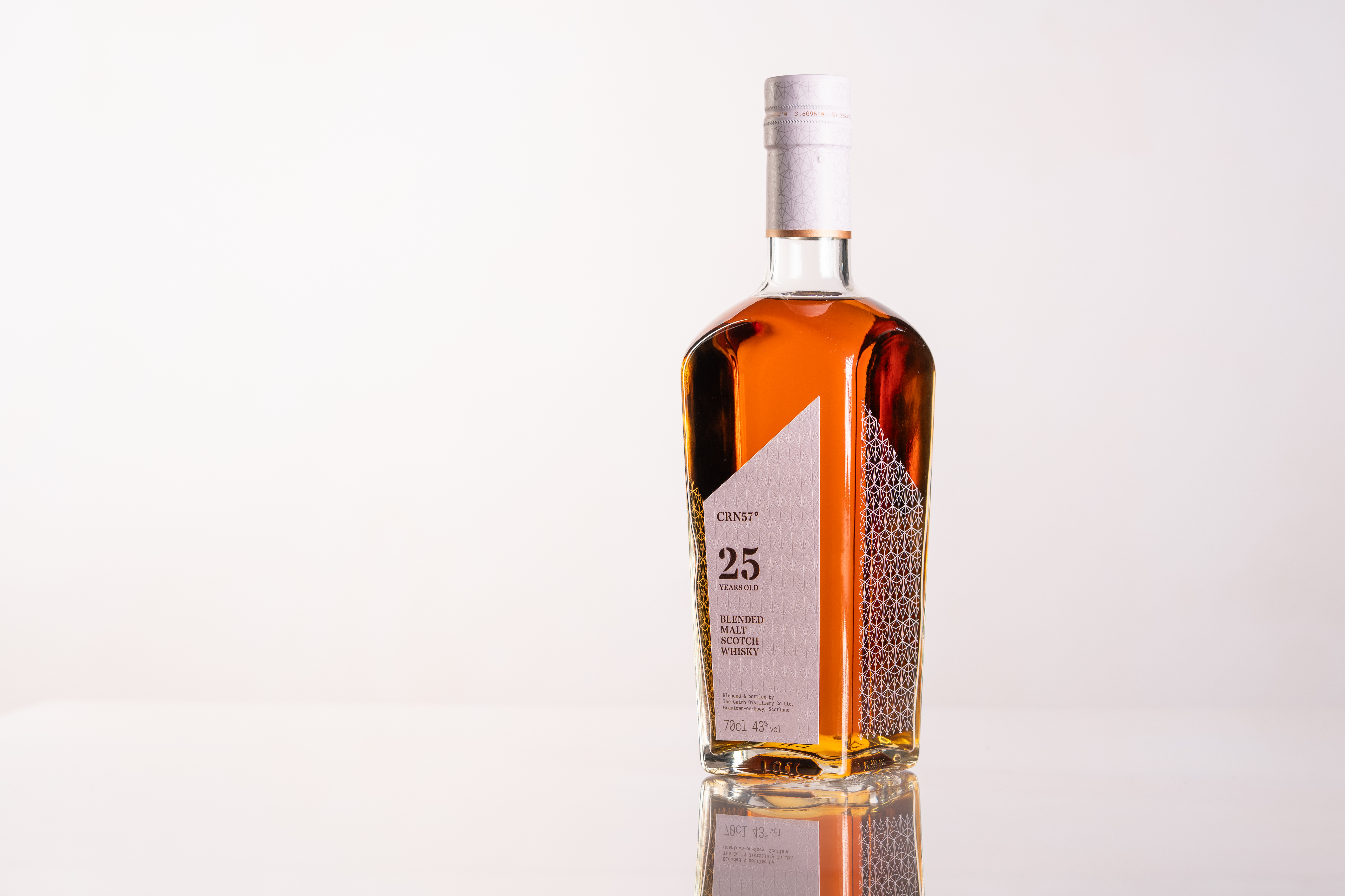 CRN57° 25 year old blended malt | Scottish whisky | The Cairn